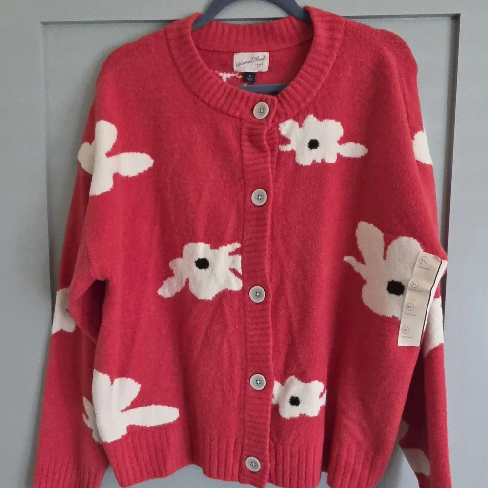 Universal Thread Red Chunky Cardigan Sweater with White Floral Pattern - Picture 1 of 5